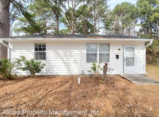 1180 Torrey Dr, Fayetteville, NC 28301