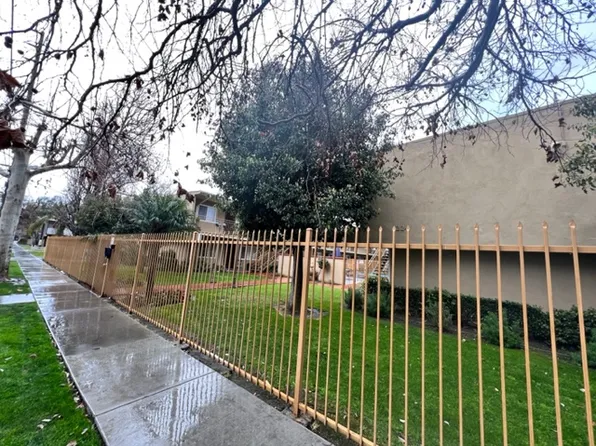 224 S Lyon St APT 20, Santa Ana, CA 92701