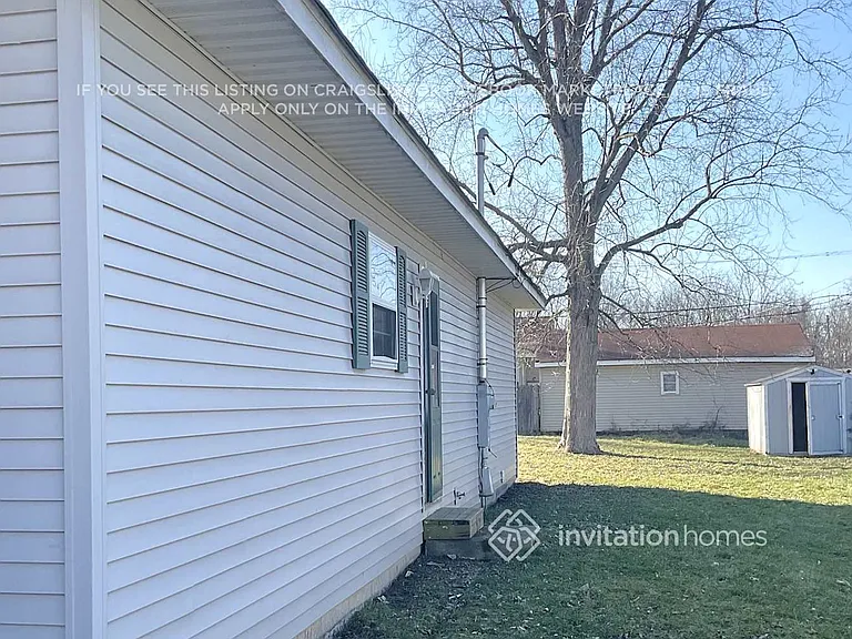 1341 Fairmount Ave — Photo 9