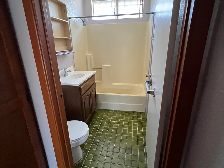 126 W 71st St #1 — Photo 5