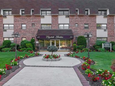 25 Elizabeth Street #2P, Farmingdale, NY, 11735