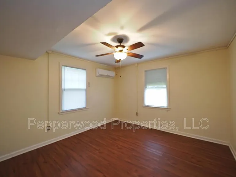 334 S Hampton Ave #1 — Photo 5