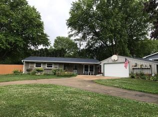 4701 Linder Pl, Rockford, IL 61107