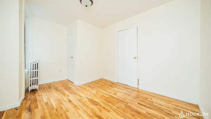 Rented by Nooklyn NYC LLC | media 7