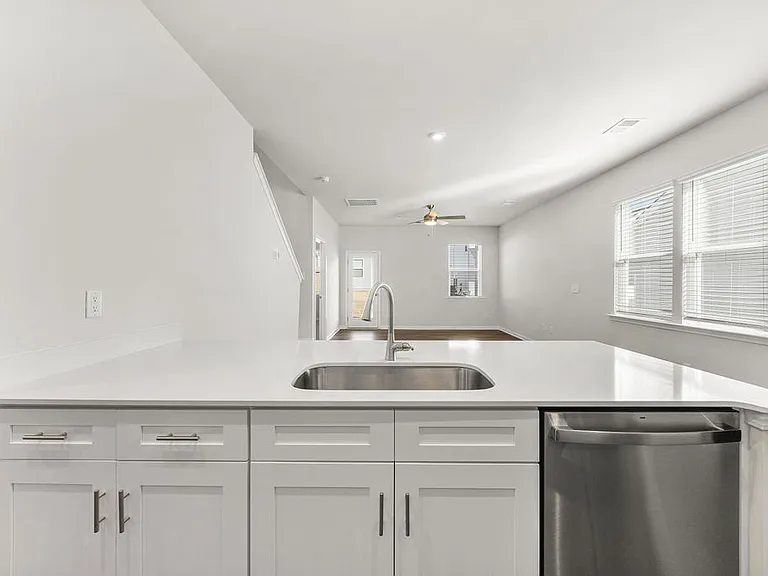 502 Serena Trl #1 — Photo 8