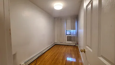 Rented by Matthew Gros-Werter, LREB 