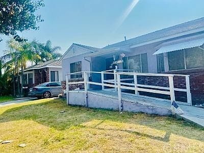 1st image of 4847 Carfax Ave