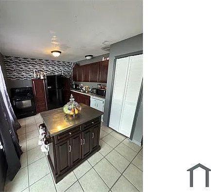 4 bed, 1368 sqft, $2,400 — Photo 1