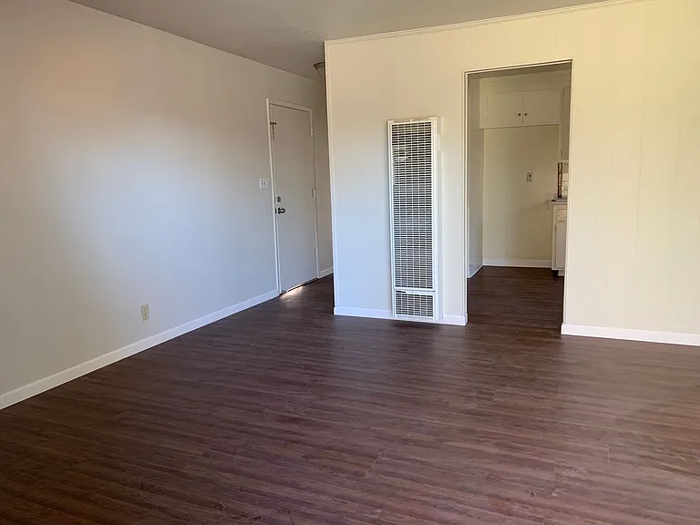 6367 Bollinger Rd — Photo 3