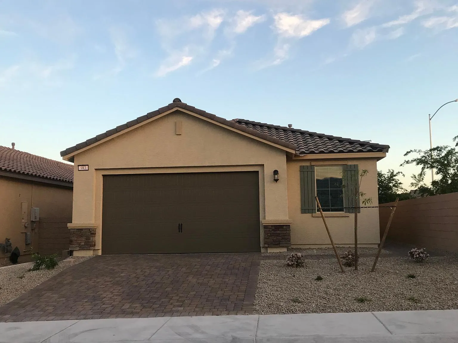 983 Crystal Grotto Ave — Photo 3