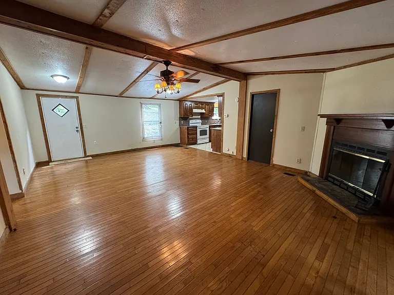 1140 Rome Rd SW — Photo 5