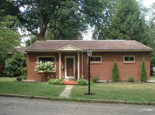 1302 Buckeye St, Connellsville, PA 15425