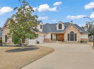 2102 Rockcliffe Loop, College Station, TX 77845