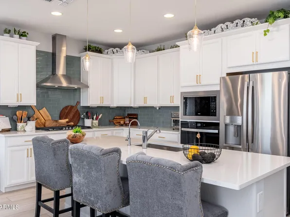 1830 W ZINC Way, San Tan Valley, AZ 85144