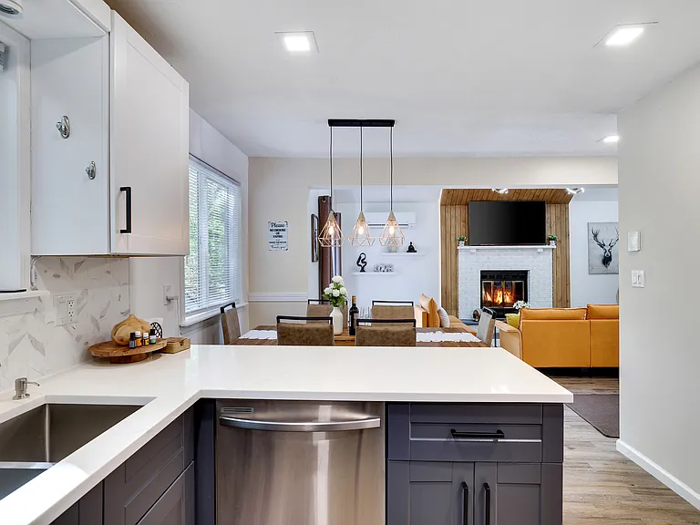 3060 Briarwood Dr — Photo 5