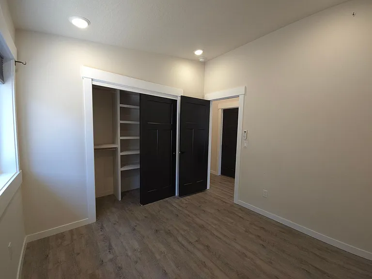 3835 Pinecreek Rd — Photo 16