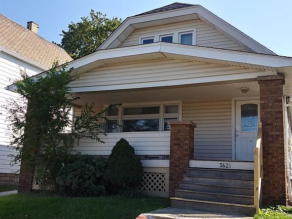 2nd image of 3621 Dawning Ave #Up
