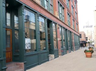 910 W Lake St #1625612, Chicago, IL 60607