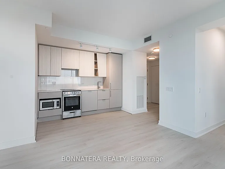 3900 Confederation Pkwy #3904 — Photo 16
