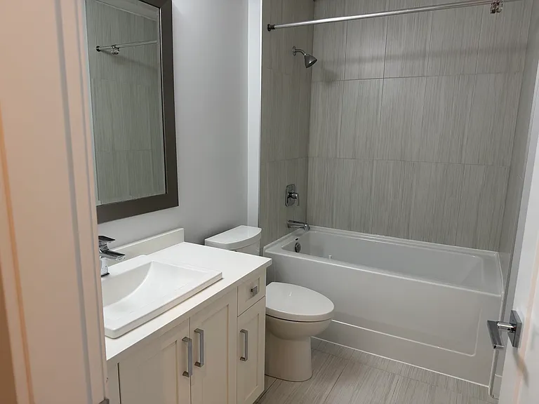 16483 103rd Ave #BASEMENT — Photo 4