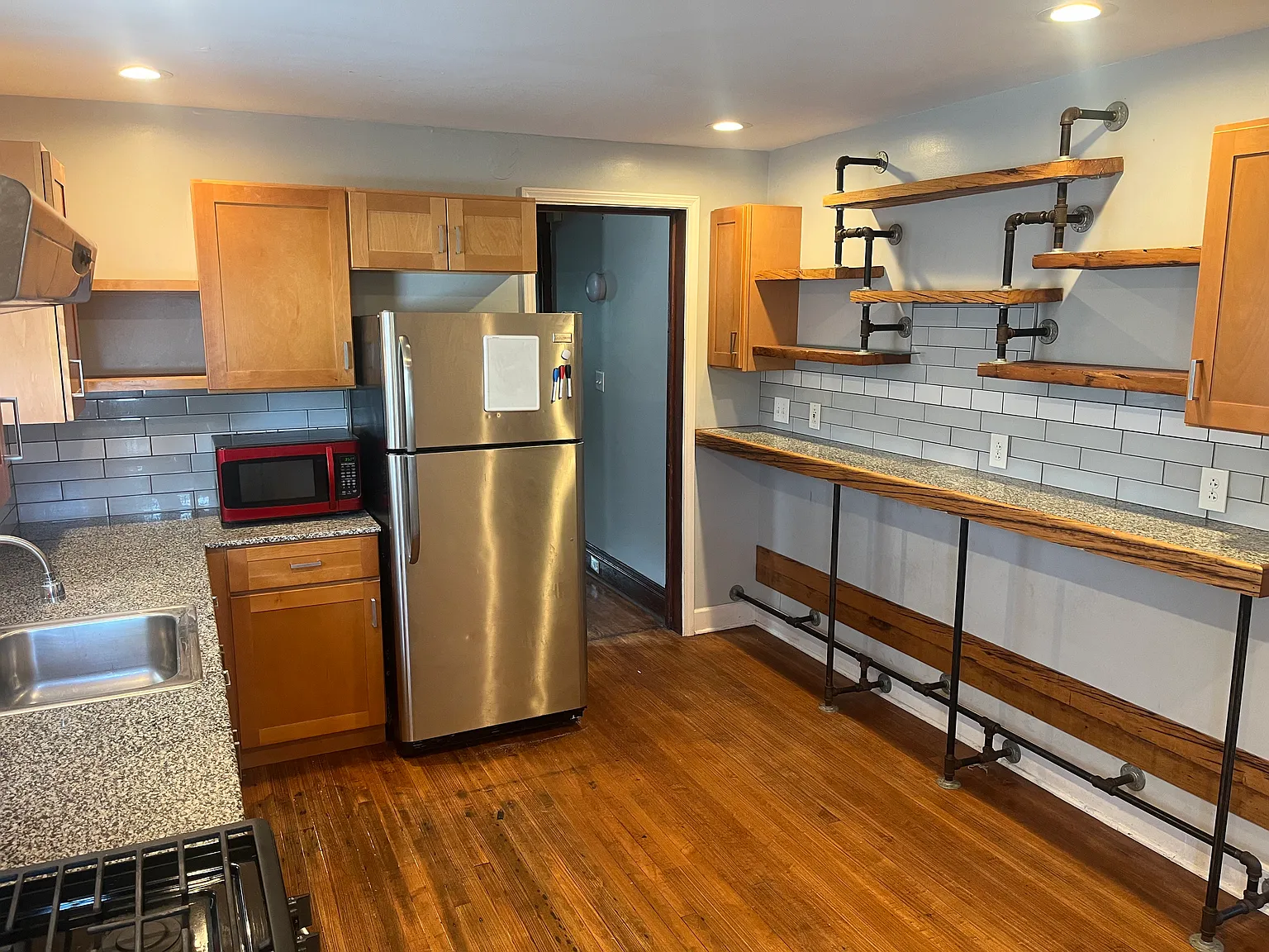 45 Meech Ave — Photo 1