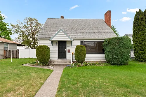 2521 W Sanson Ave Photo 1