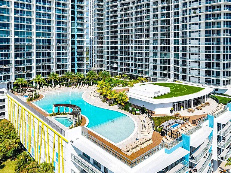 220 Lake Shore Dr #1415 — Photo 40
