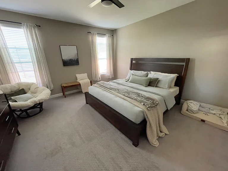 Master Bedroom 4