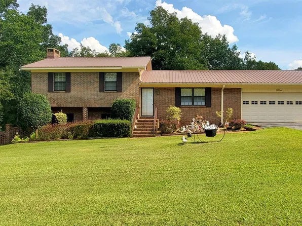 883 Center Point Rd, Sylacauga, AL 35151