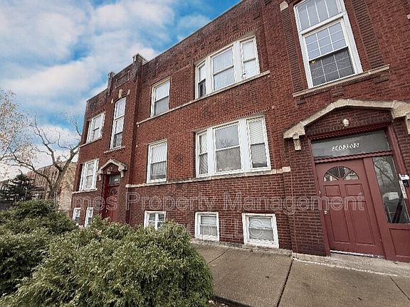 3rd image of 3601 W Le Moyne St