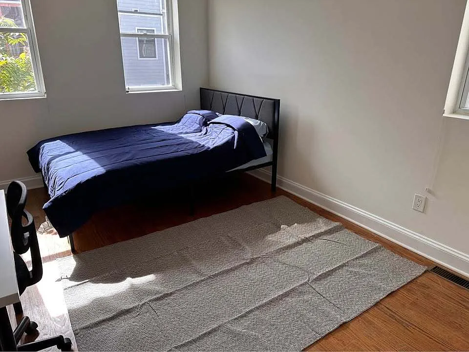 604 Harvard St NW #F2-1