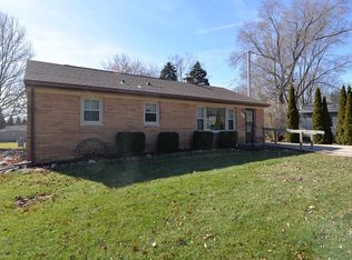 2613 Indian TRAIL, Racine, WI 53402