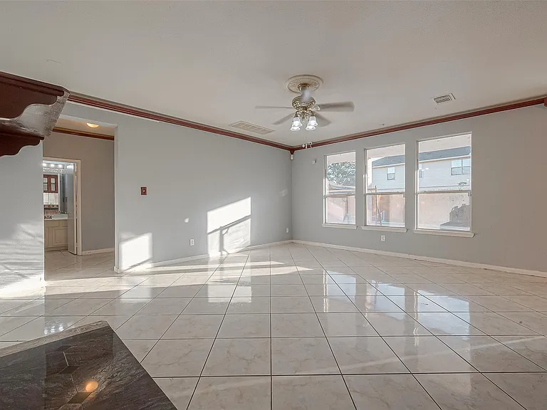 9407 Demsey Mill Dr — Photo 11