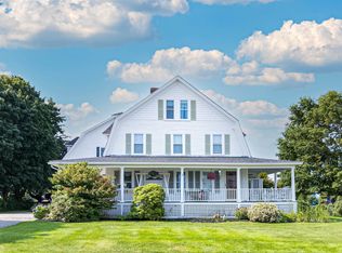 65 Broadway #1, York, ME 03909