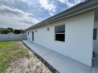 705 E 20th St, Hialeah, FL 33013