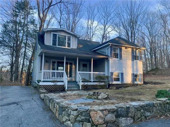 7 Lake Avenue, South Salem, NY 10590