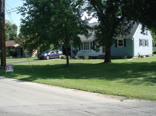 8 Cleaveland Ave, Canton, NY 13617