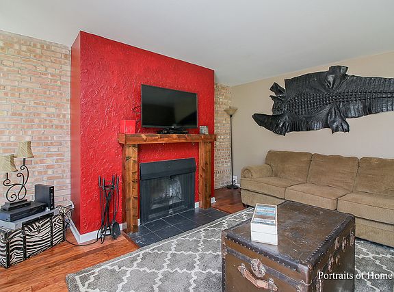 4th image of 6014 E Lake Dr APT 1B
