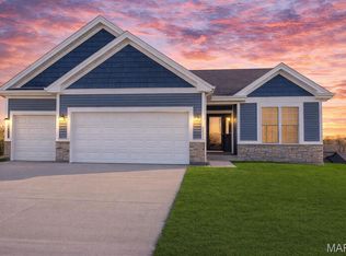 Halifax II w 3 car garage, Washington, MO 63090