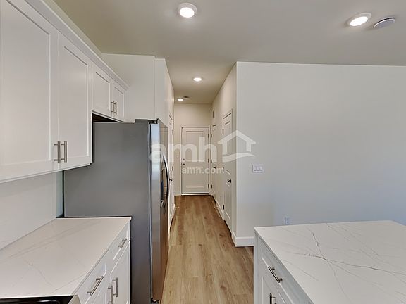 4th image of 10358 Medusita St