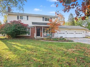 14720 Valley View Ave, Holland, MI 49424