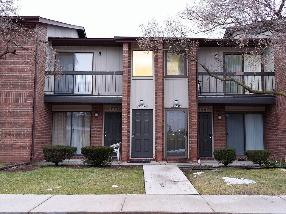 1st image of 33541 Pondview Cir