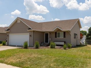 4194 Trumpeter Dr SE, Rochester, MN 55904