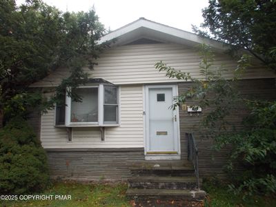 515 Bryant St, Stroudsburg, PA, 18360