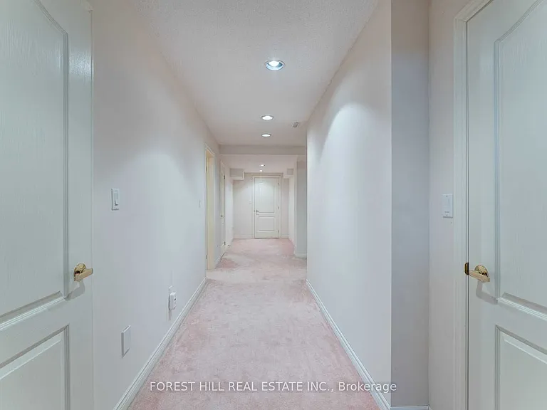 198 Homewood Ave #BASEMENT — Photo 8