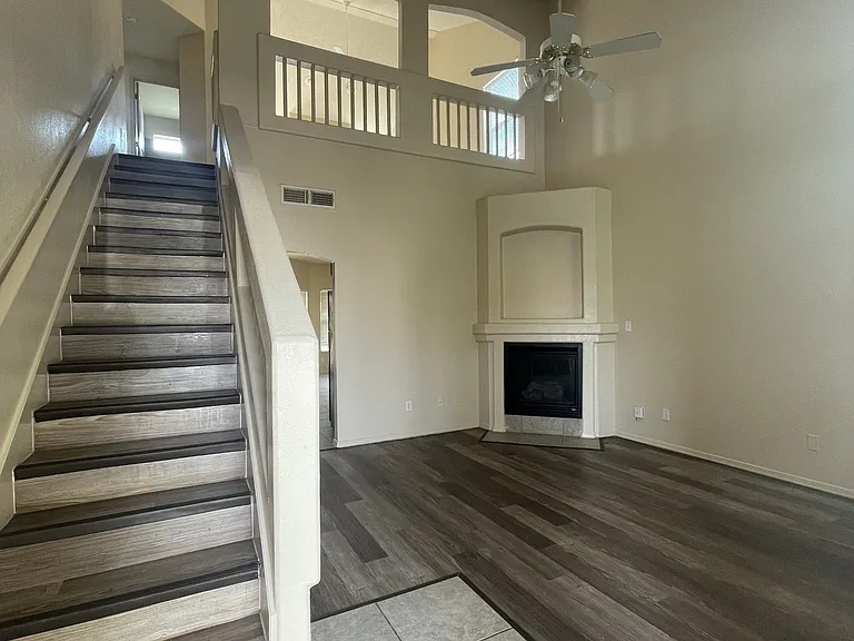 3708 Prairie Rose St — Photo 7