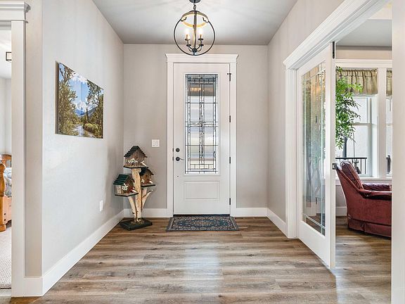 4th image of 4512 Hidden Canyon Ln