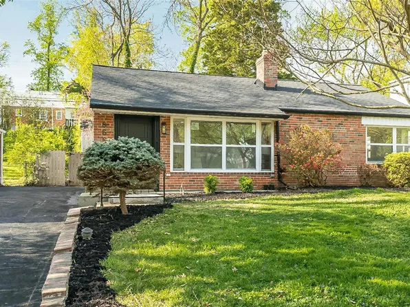 8626 White Ave, Saint Louis, MO 63144