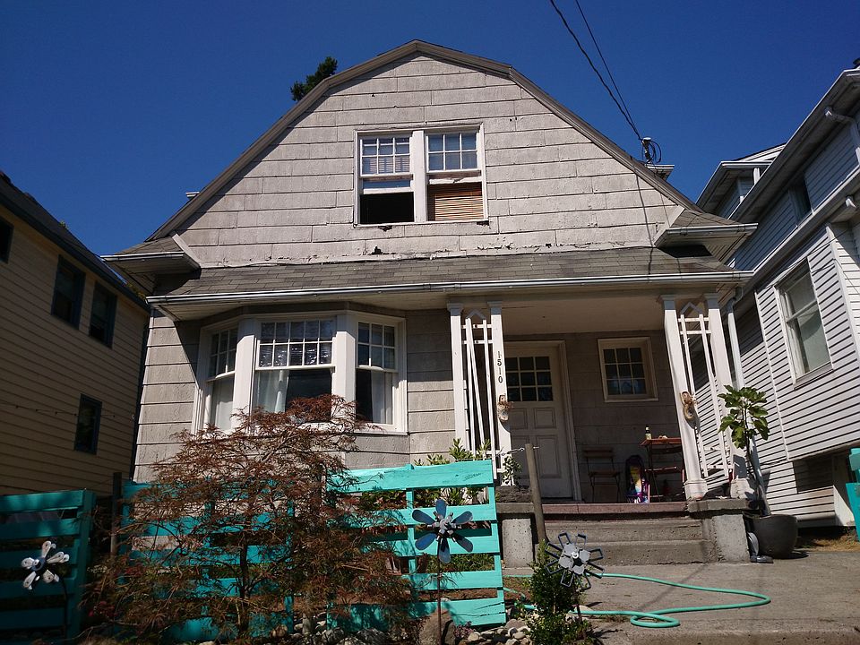 2nd image of 1510 NE 68th St