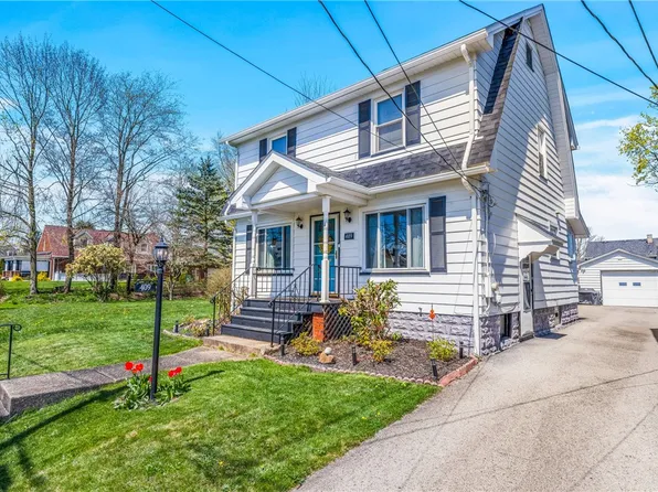 409 E Fairmont Ave, New Castle, PA 16105